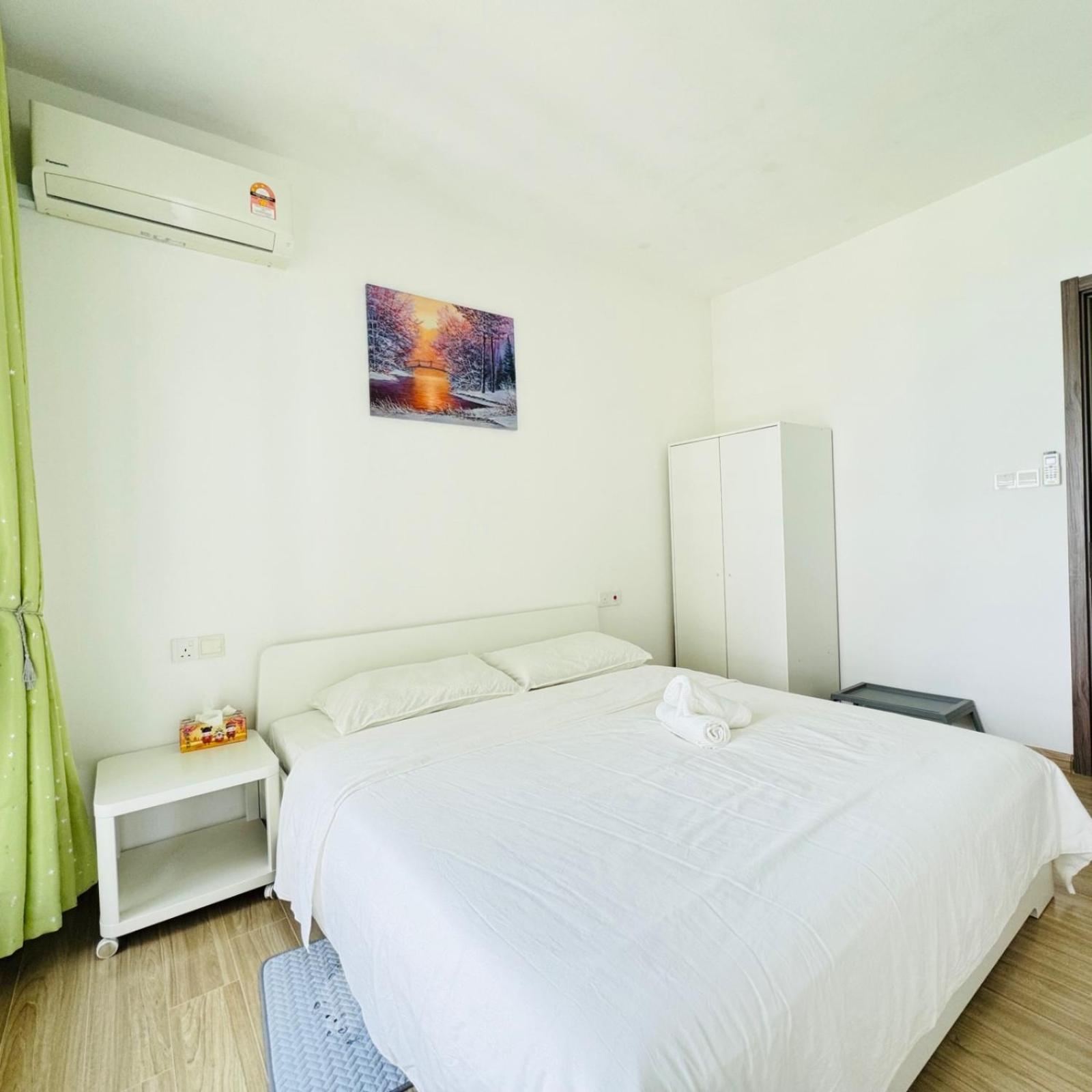 3bedroom forest city homestay