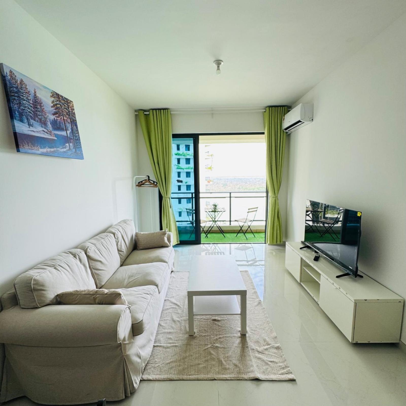 3bedroom forest city homestay