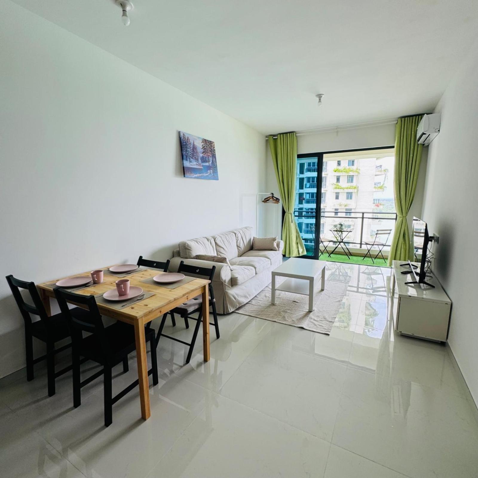 3bedroom forest city homestay