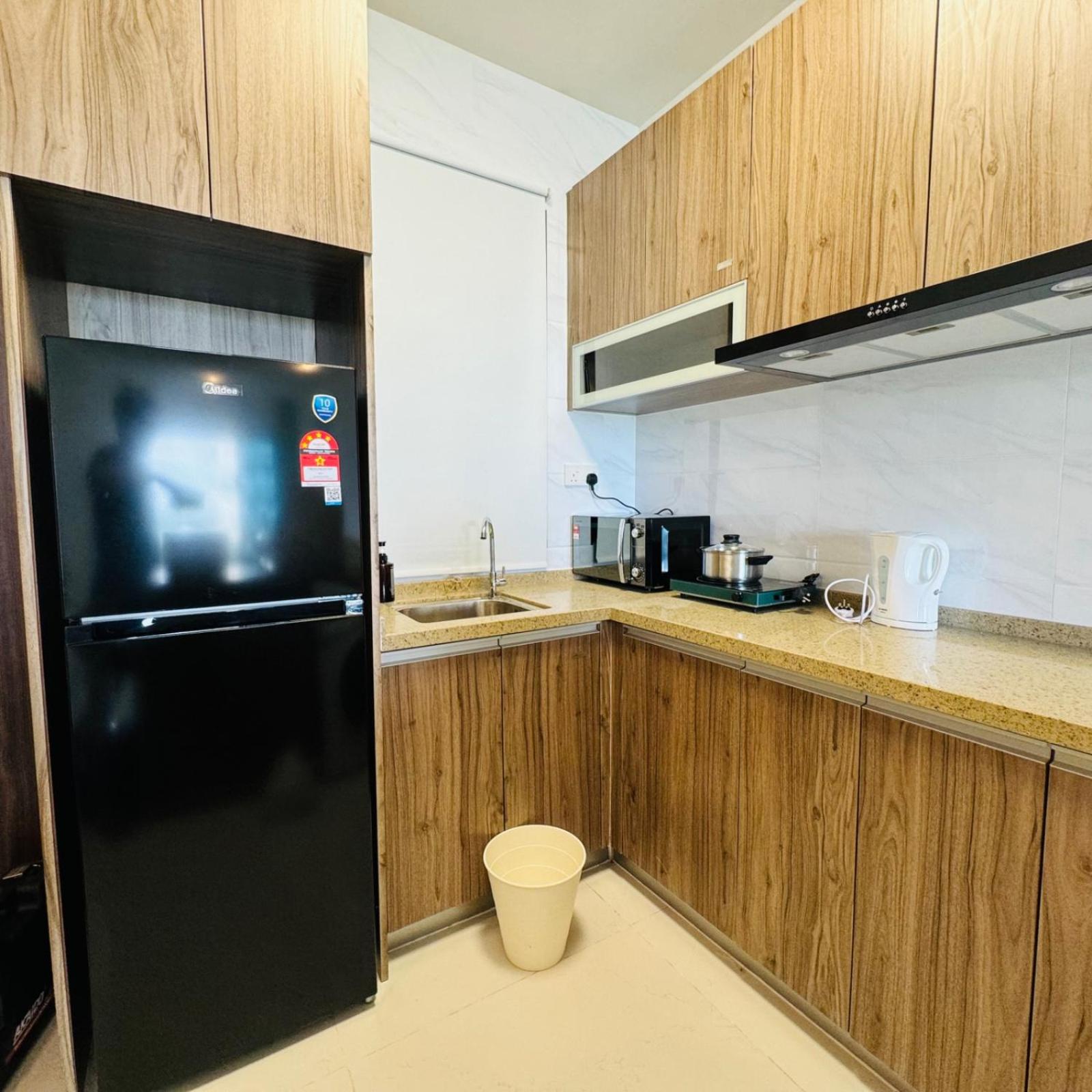 3bedroom forest city homestay