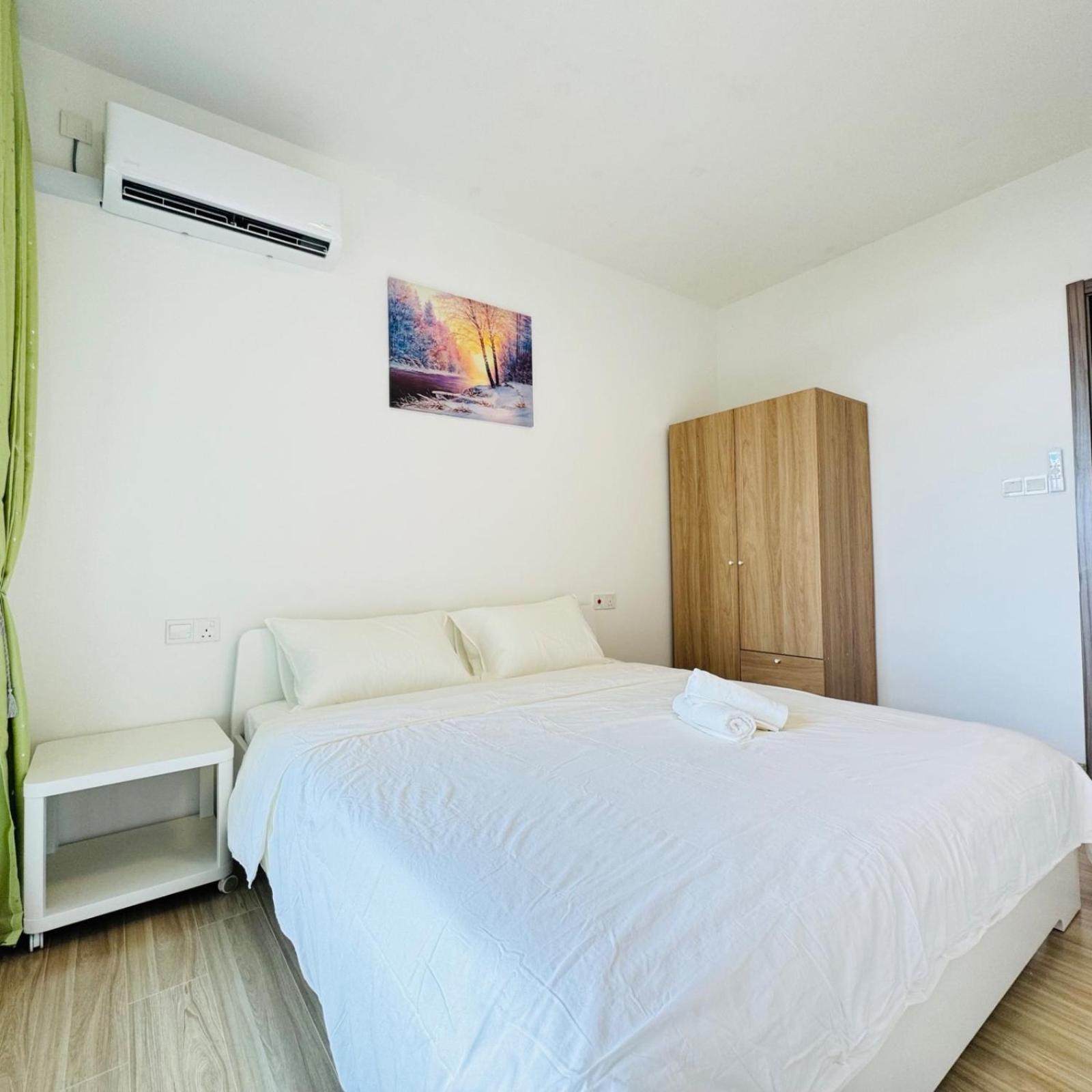 3bedroom forest city homestay