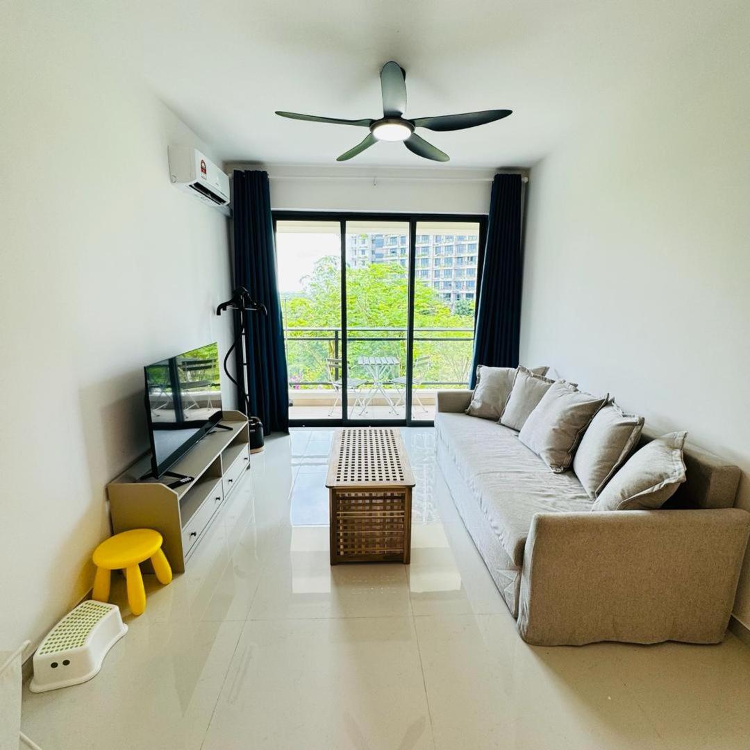 3bedroom forest city homestay