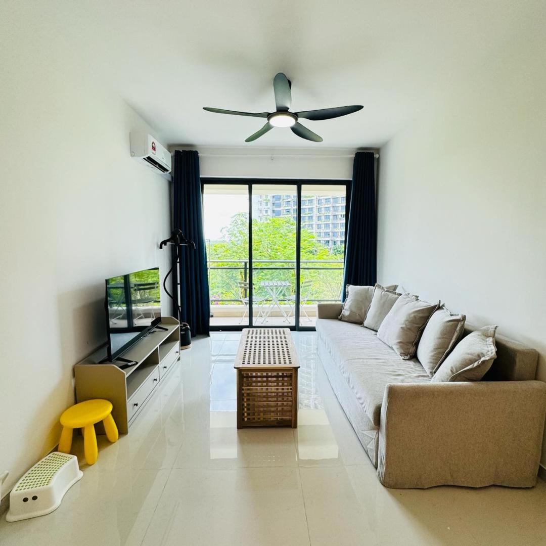 3bedroom forest city homestay