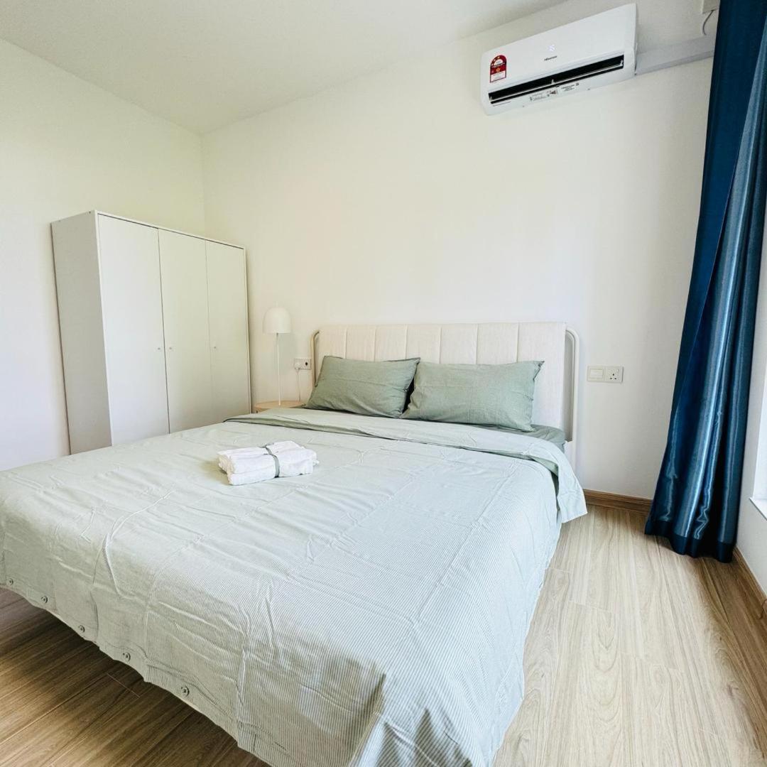 3bedroom forest city homestay