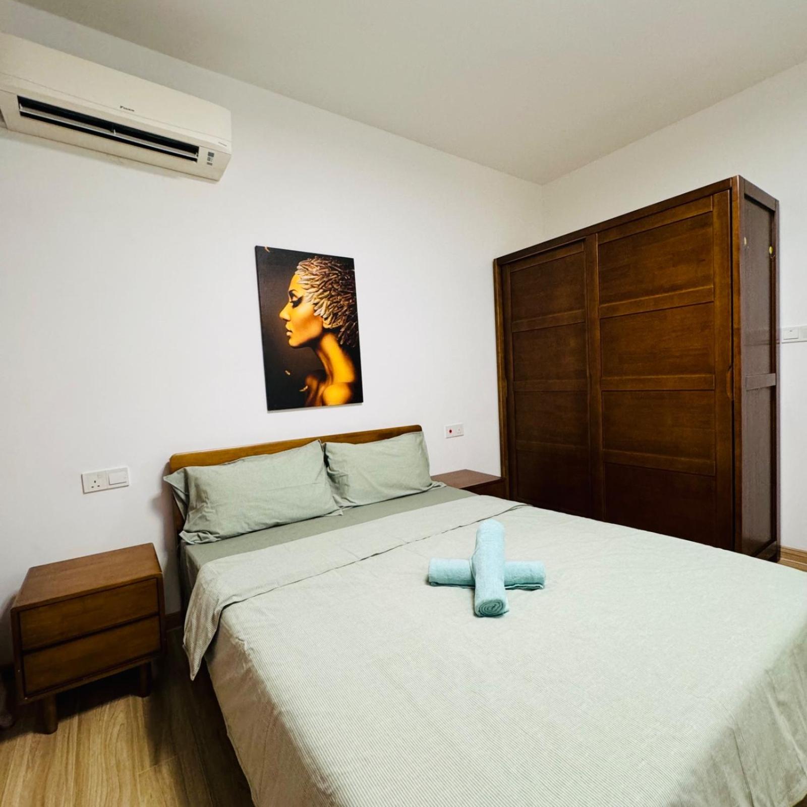 3bedroom forest city homestay