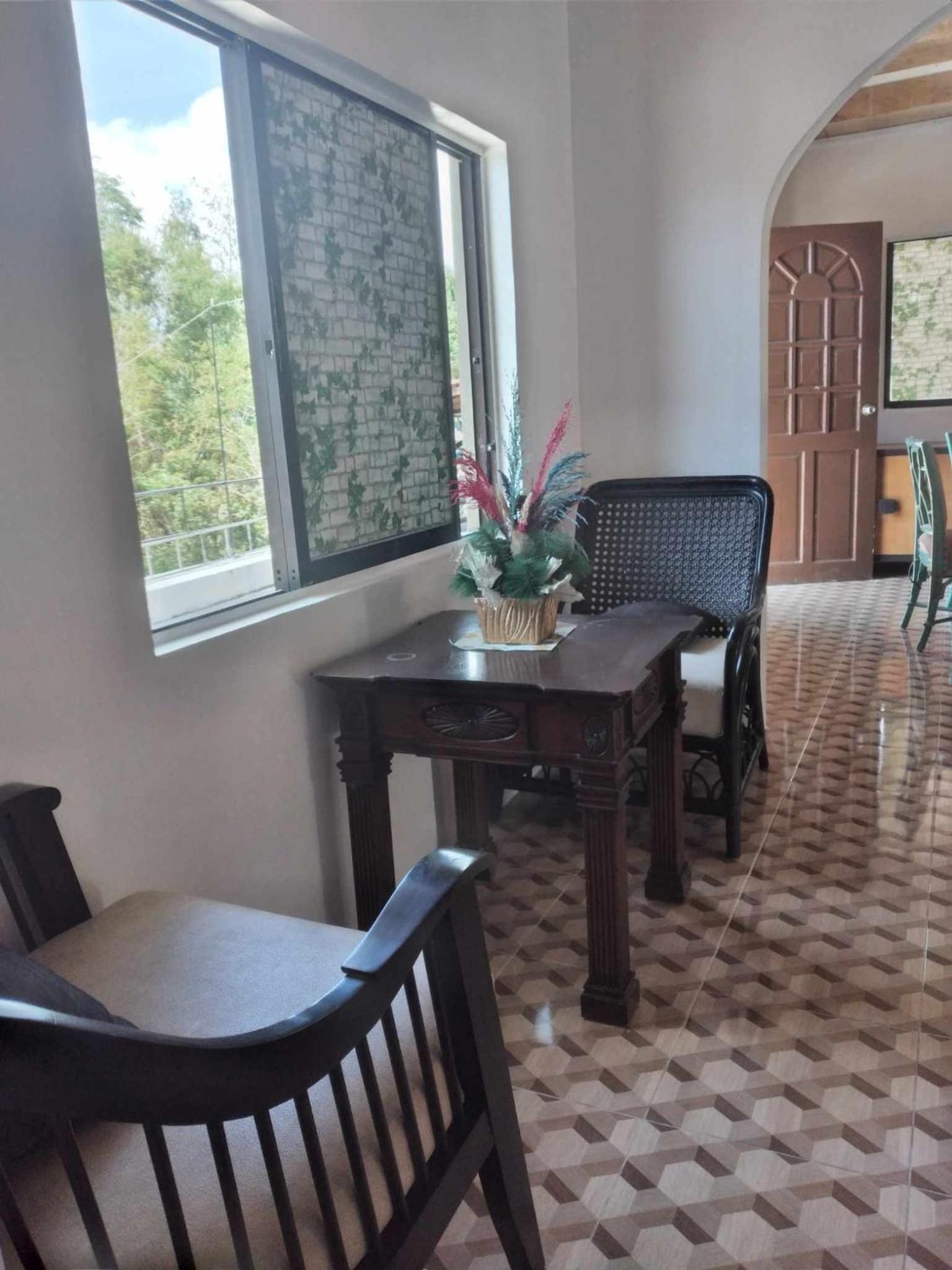 Oslob Hilltop Transient House