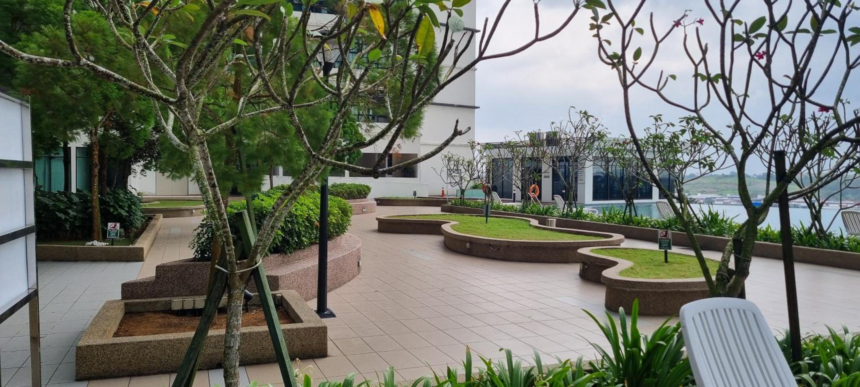 IOI Residences Kempas utama