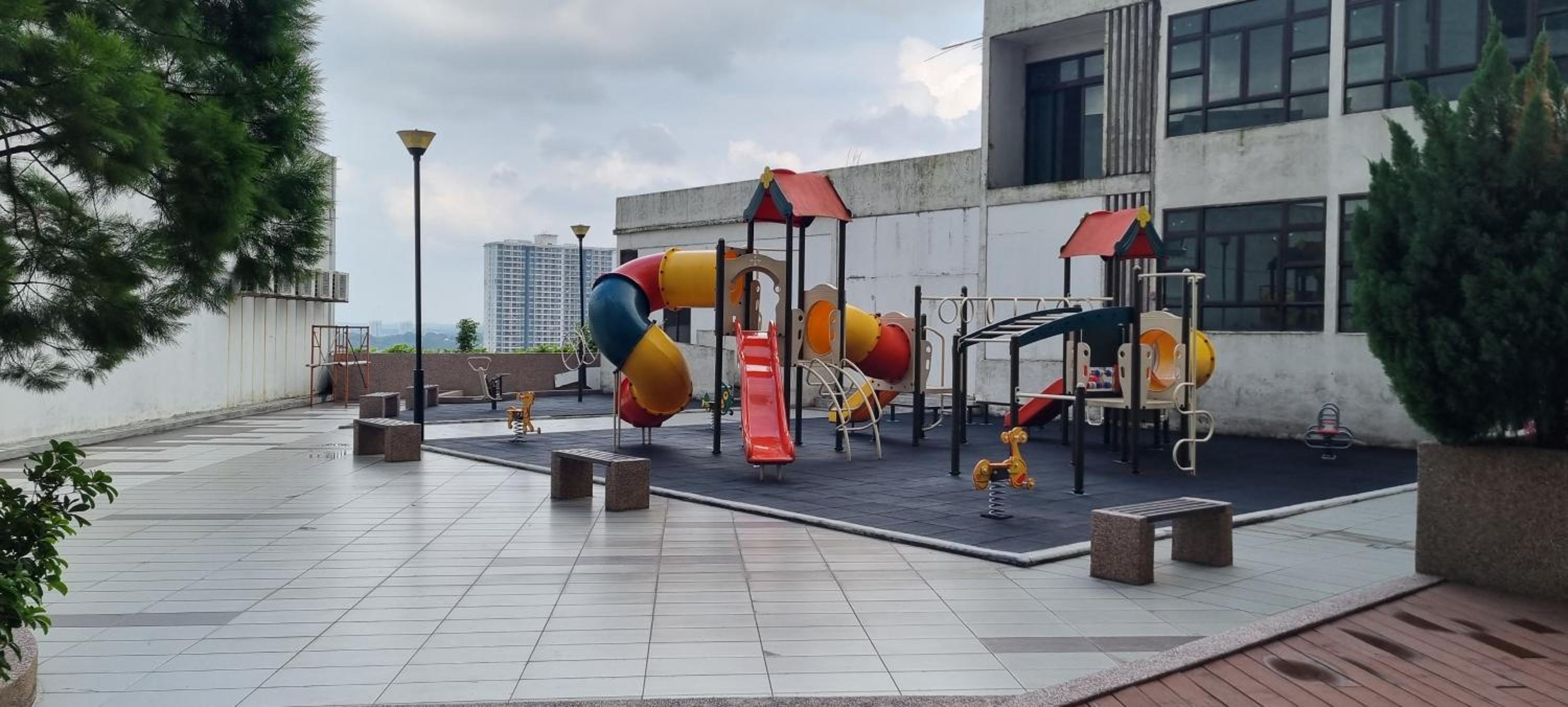IOI Residences Kempas utama