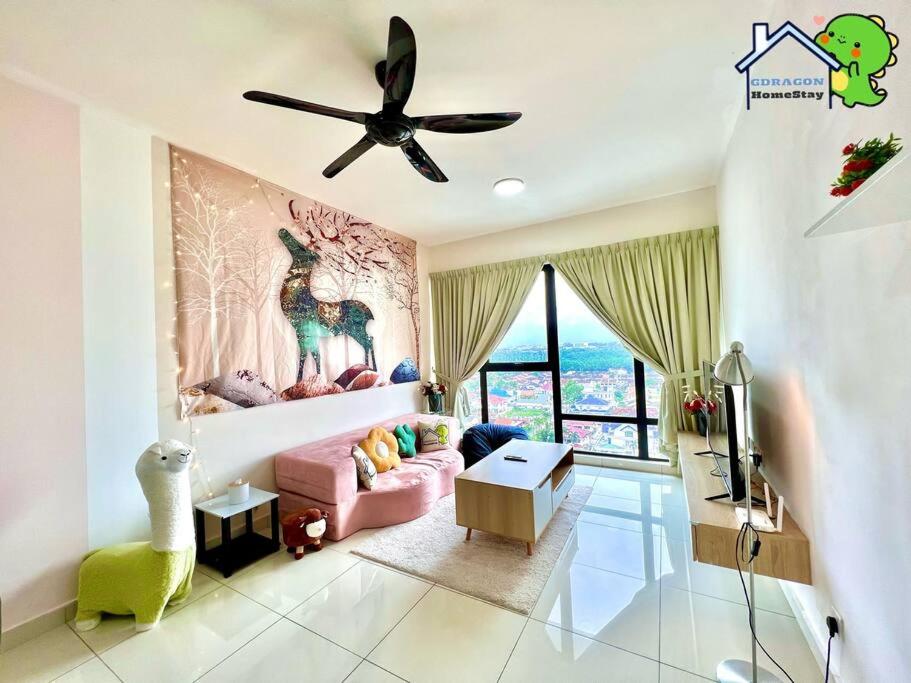 Mosaic Southkey 3BR near to mid-valley mega mall by Gdragon Homestay