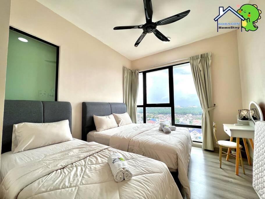 Mosaic Southkey 3BR near to mid-valley mega mall by Gdragon Homestay