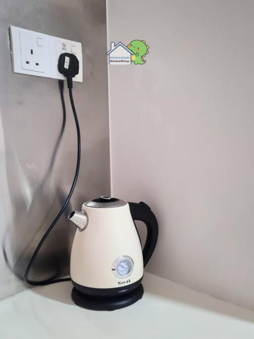 Mosaic Southkey 3BR near to mid-valley mega mall by Gdragon Homestay