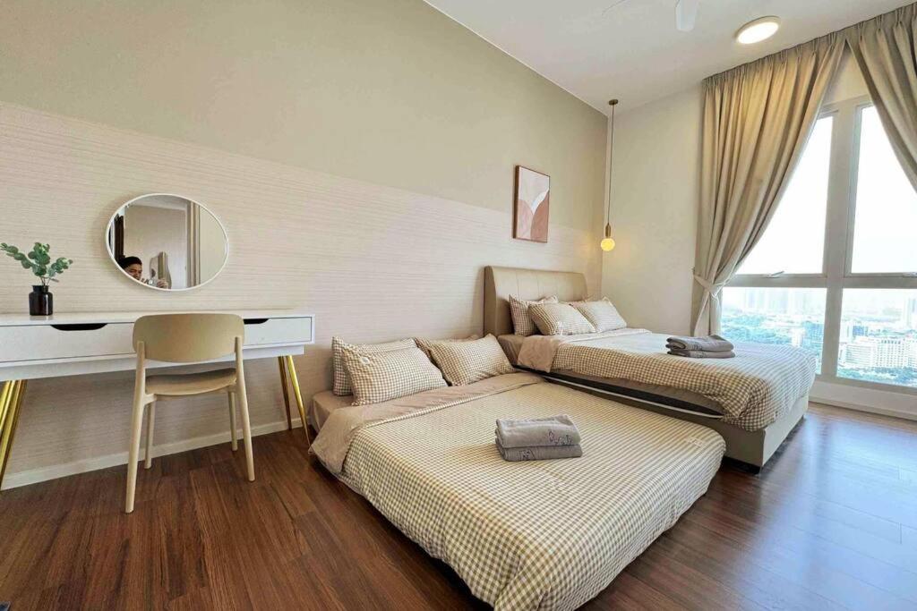 UNA Residence By Feel Home Malaysia opposite Sunway Velocity Mall