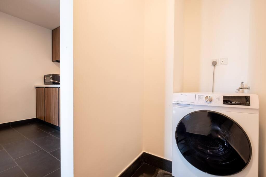 UNA Residence By Feel Home Malaysia opposite Sunway Velocity Mall