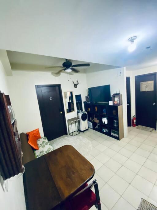 Condo in Metro Manila V PAD view 3