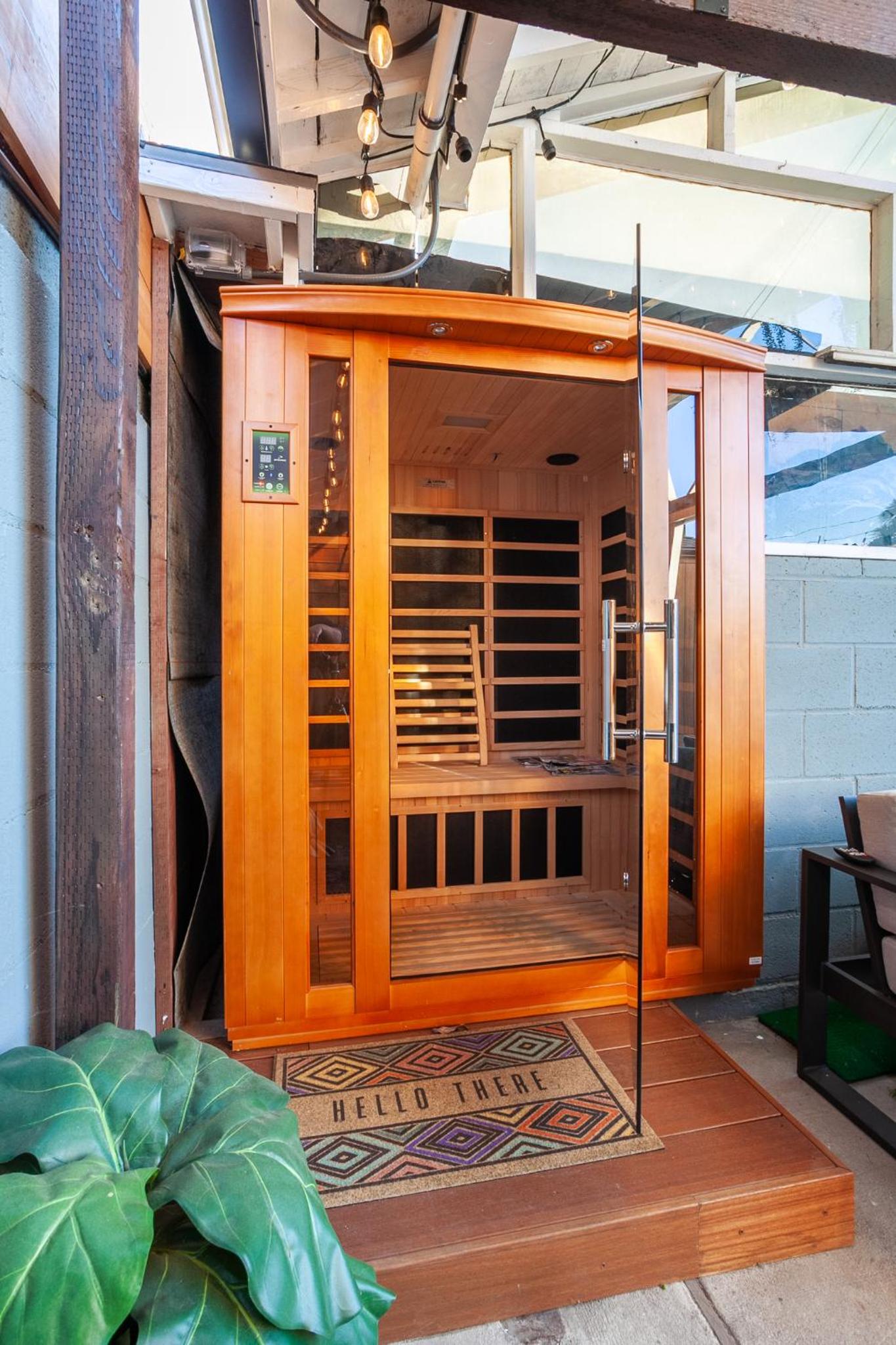 New House with Private Pool, Jacuzzi, Sauna and Cabana