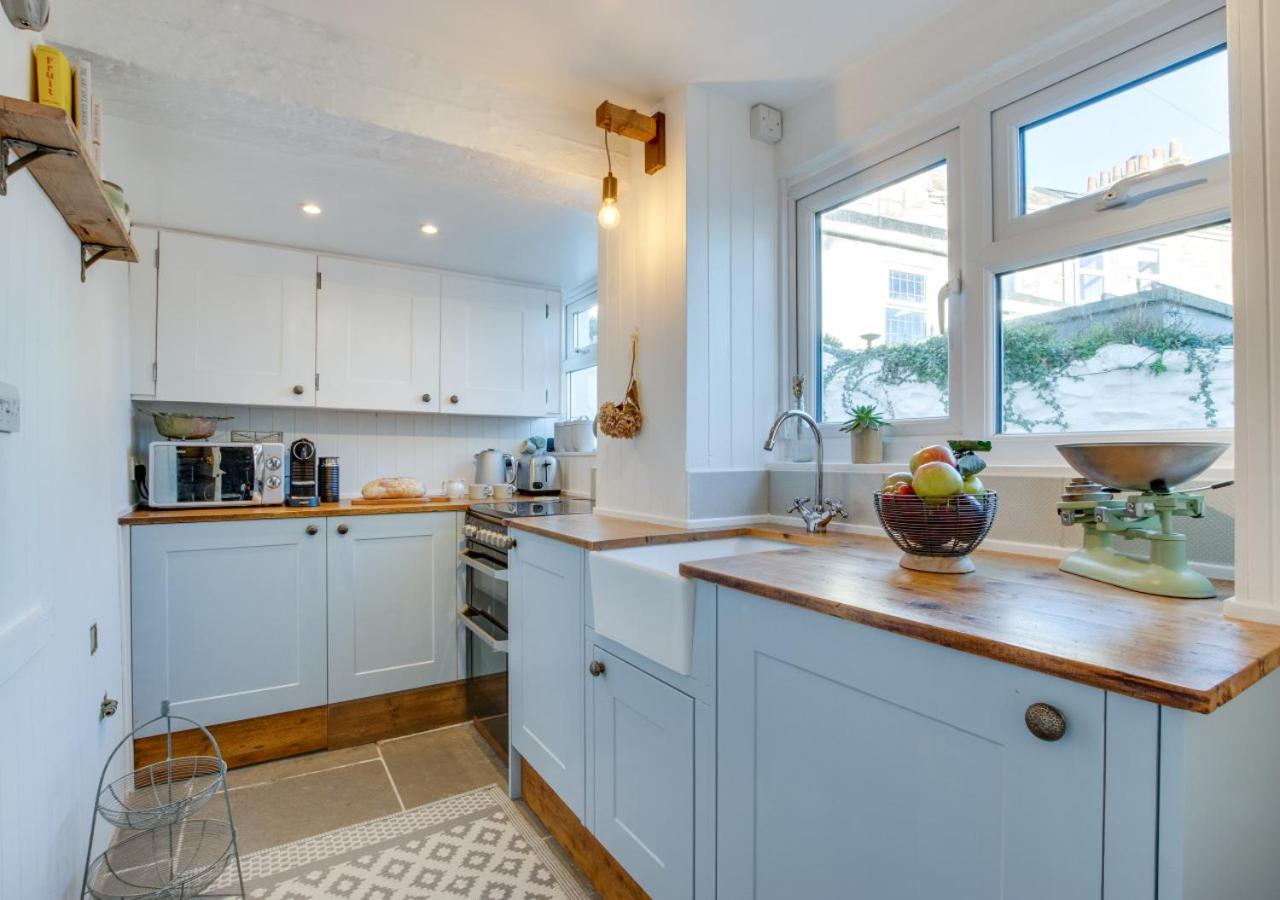 2 Bed in St. Ives oc-minmar