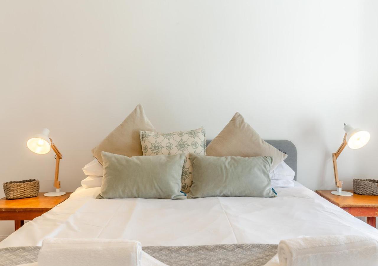 2 Bed in St. Ives oc-minmar