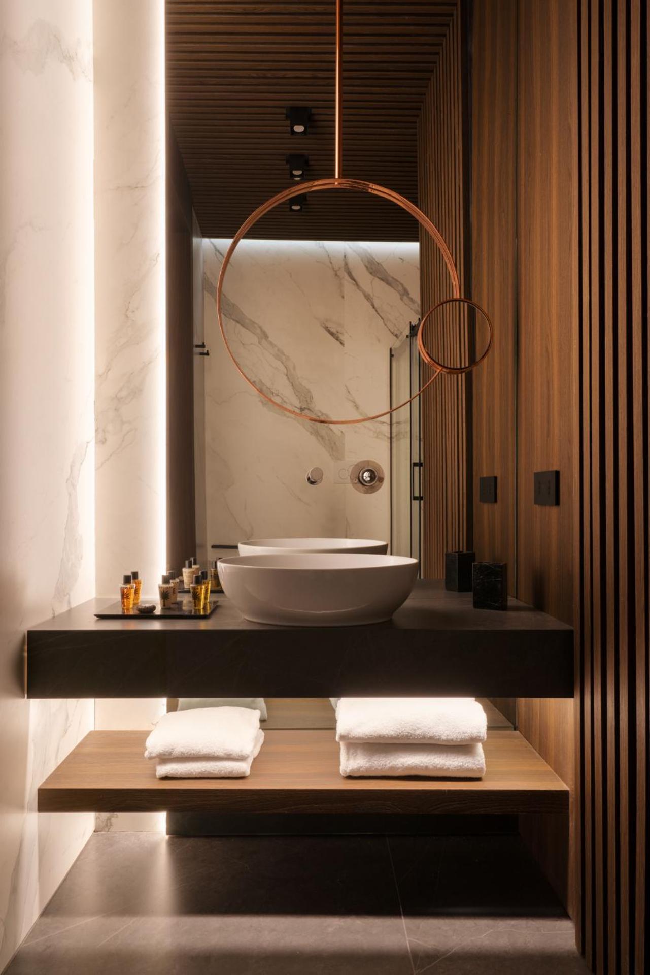Agra Suites