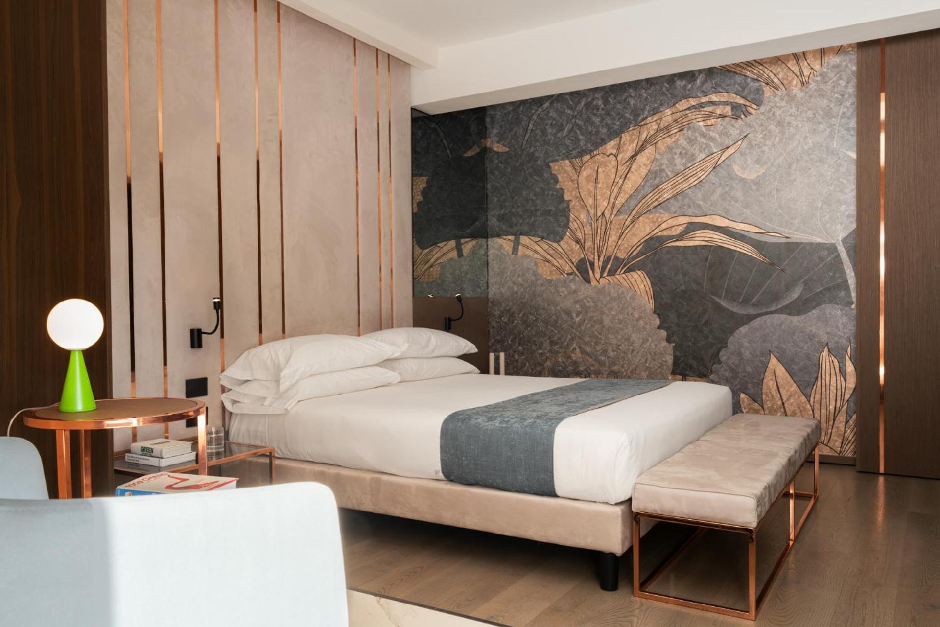 Agra Suites