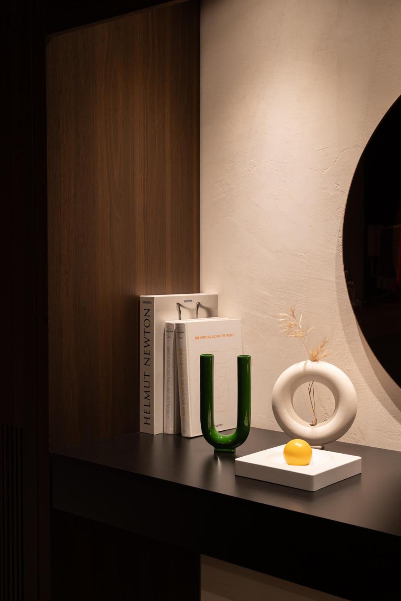 Agra Suites
