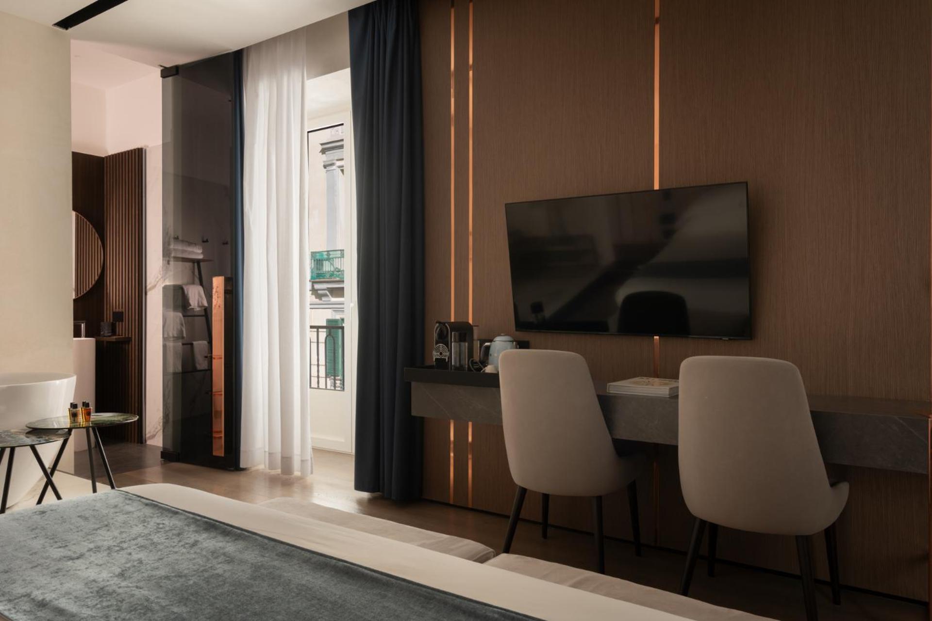 Agra Suites