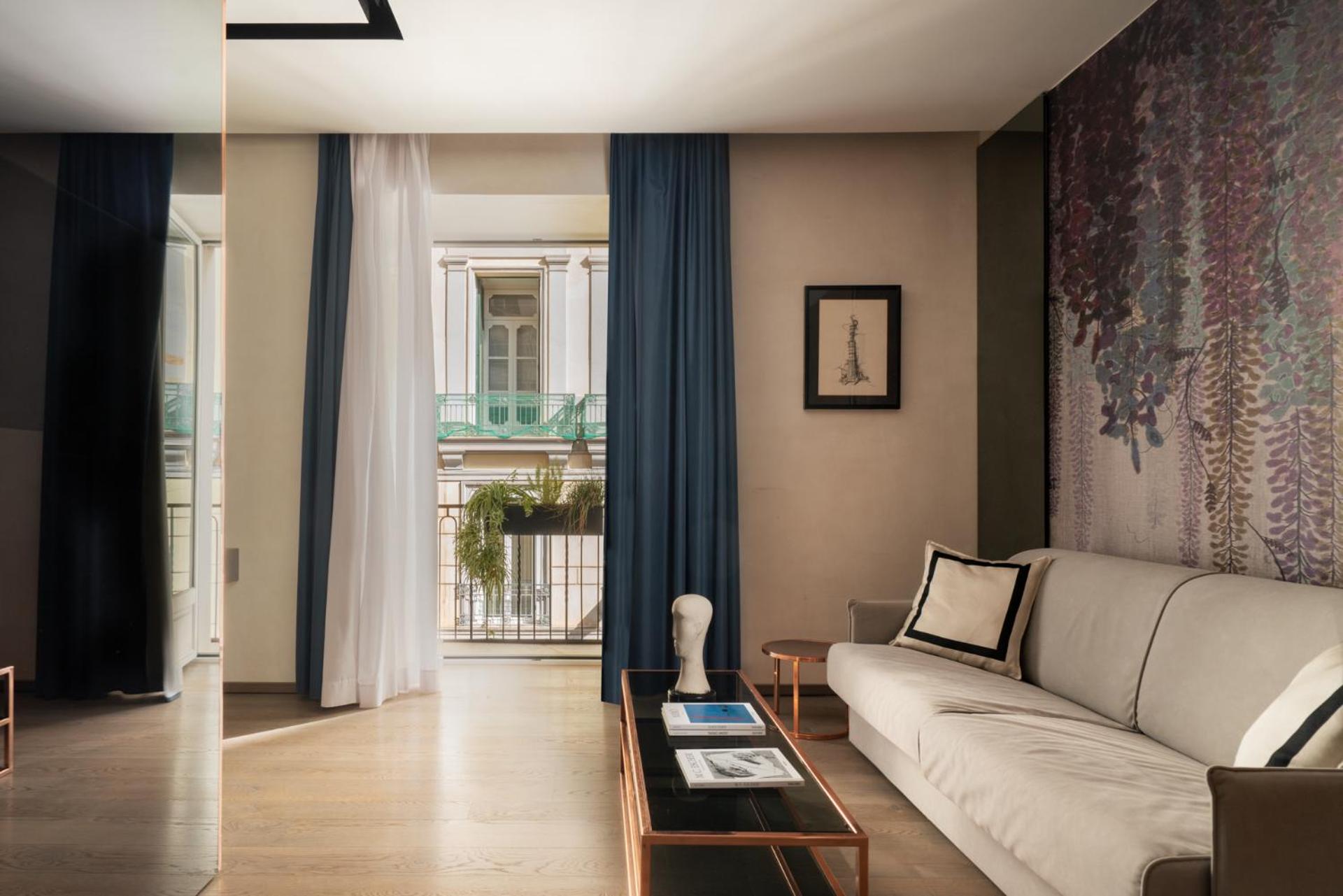 Agra Suites