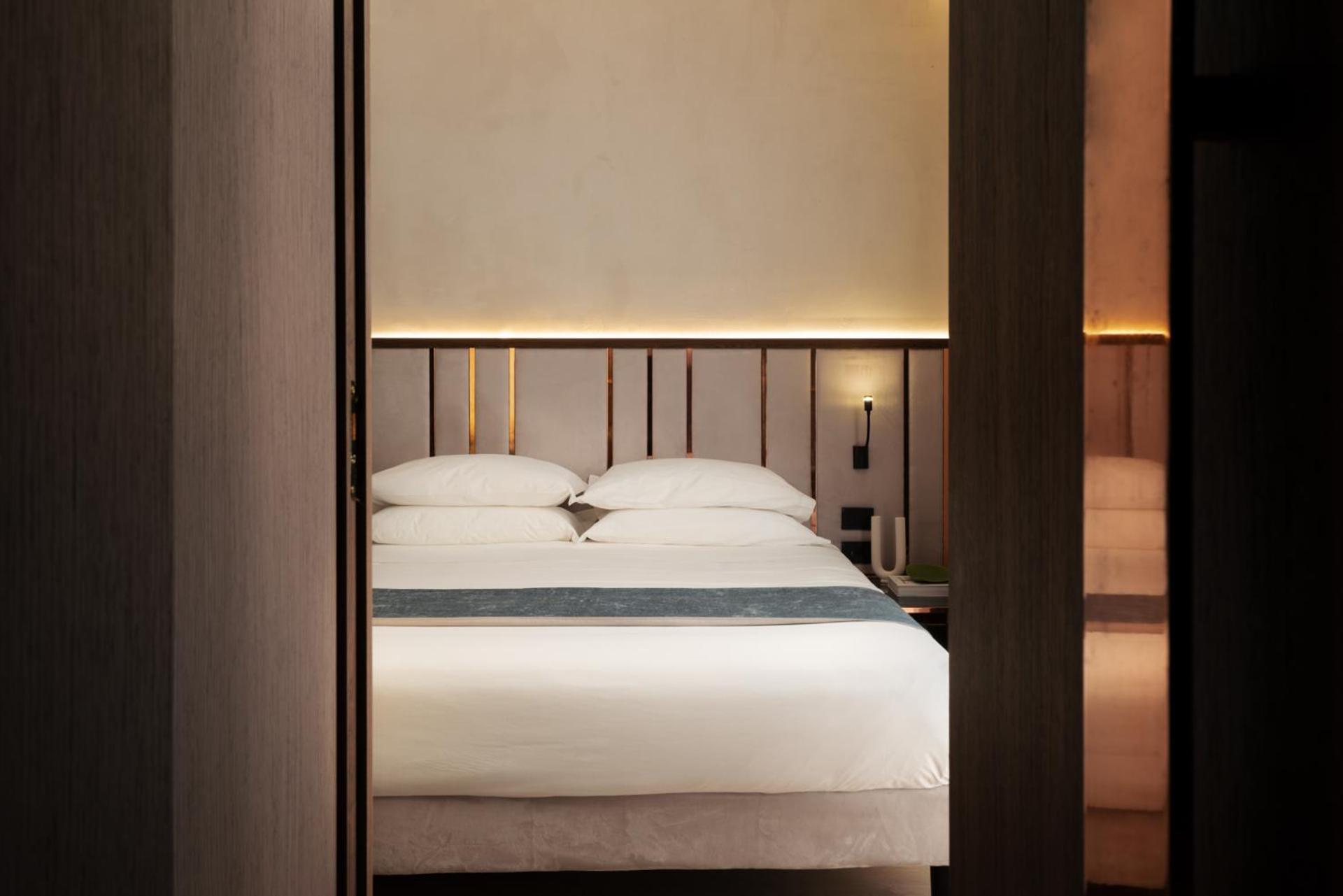 Agra Suites
