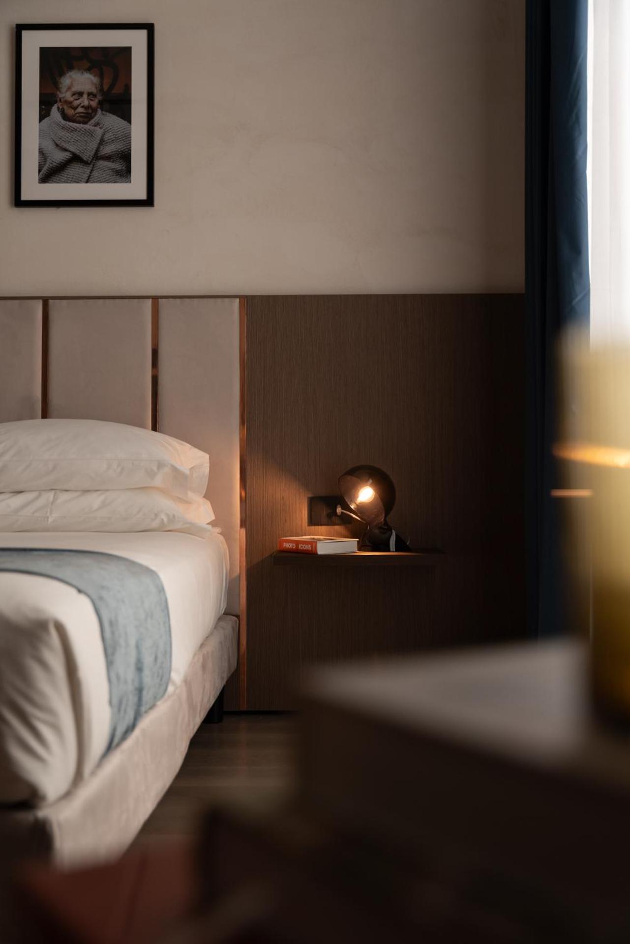 Agra Suites