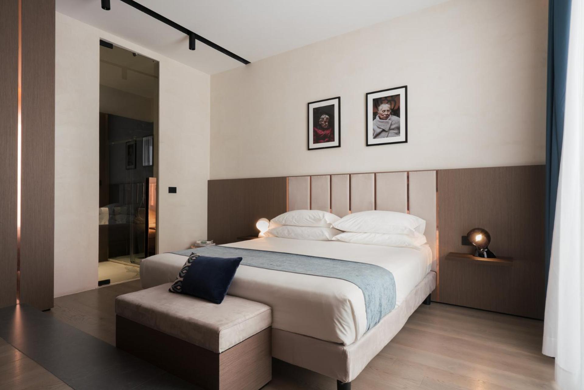 Agra Suites