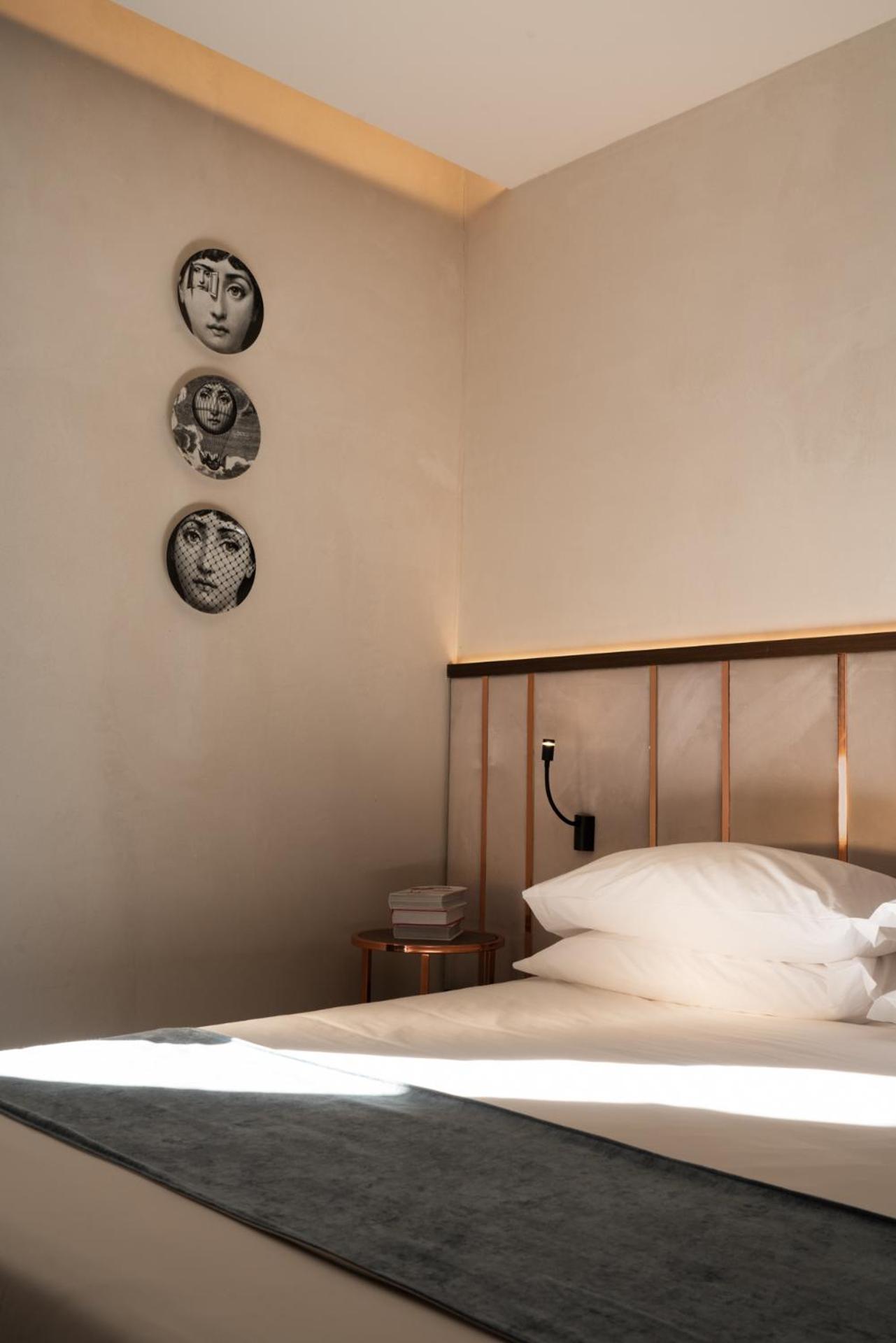 Agra Suites