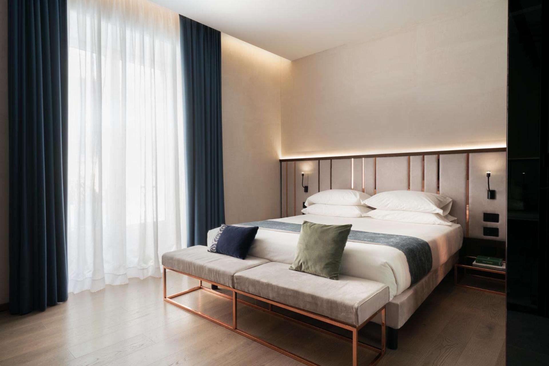 Agra Suites