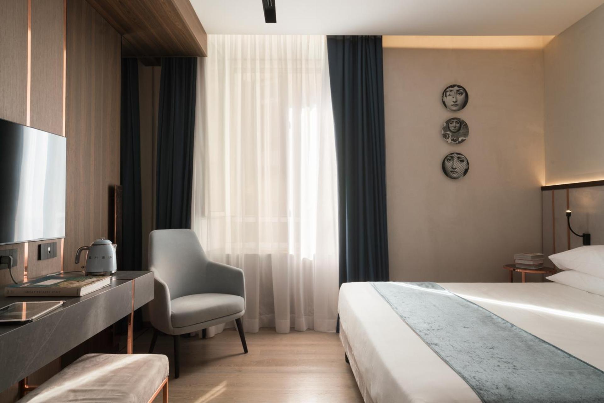 Agra Suites