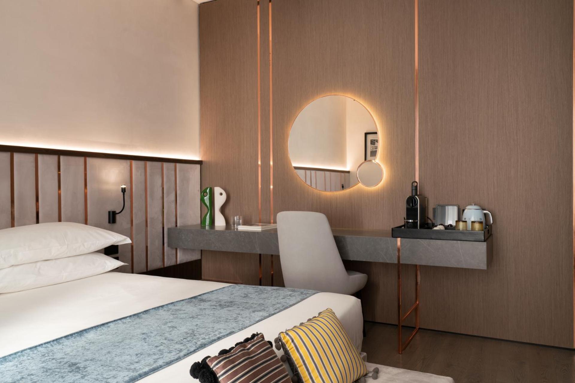Agra Suites