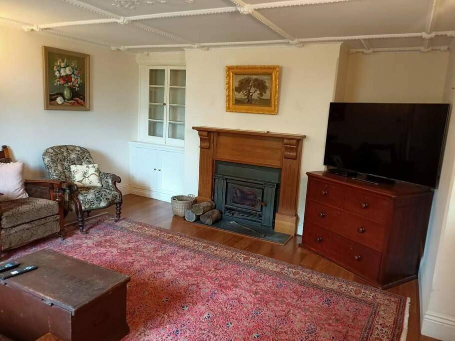 Brooklands -Main Farmhouse