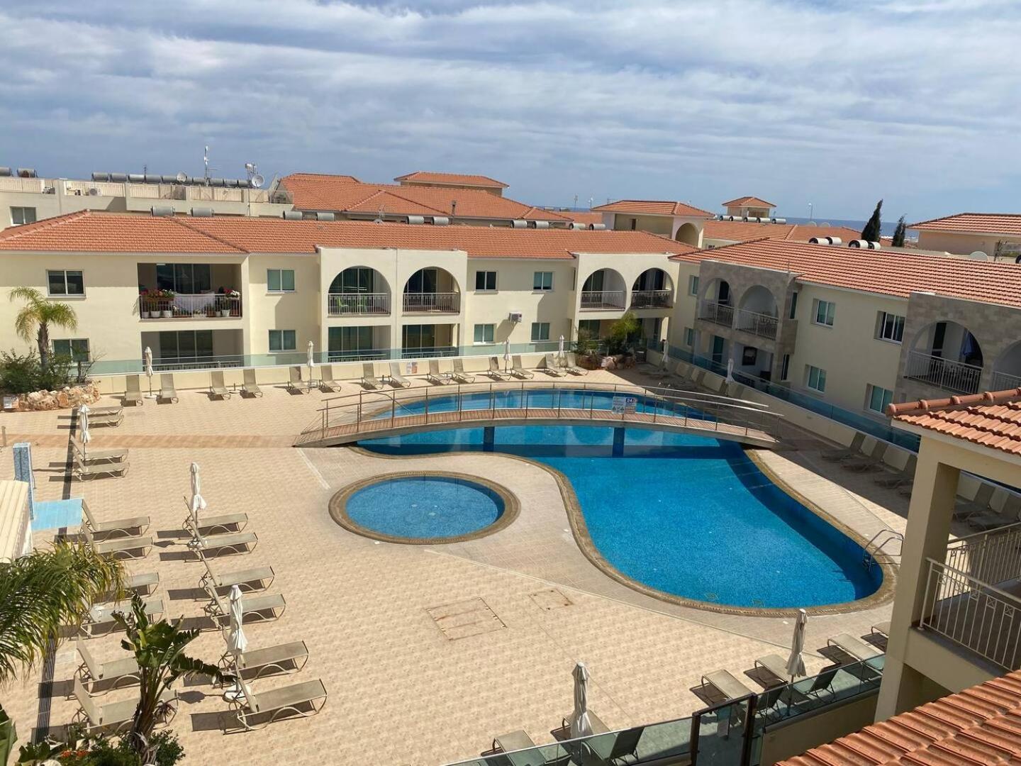 Cozy ground floor appartment with communal pool