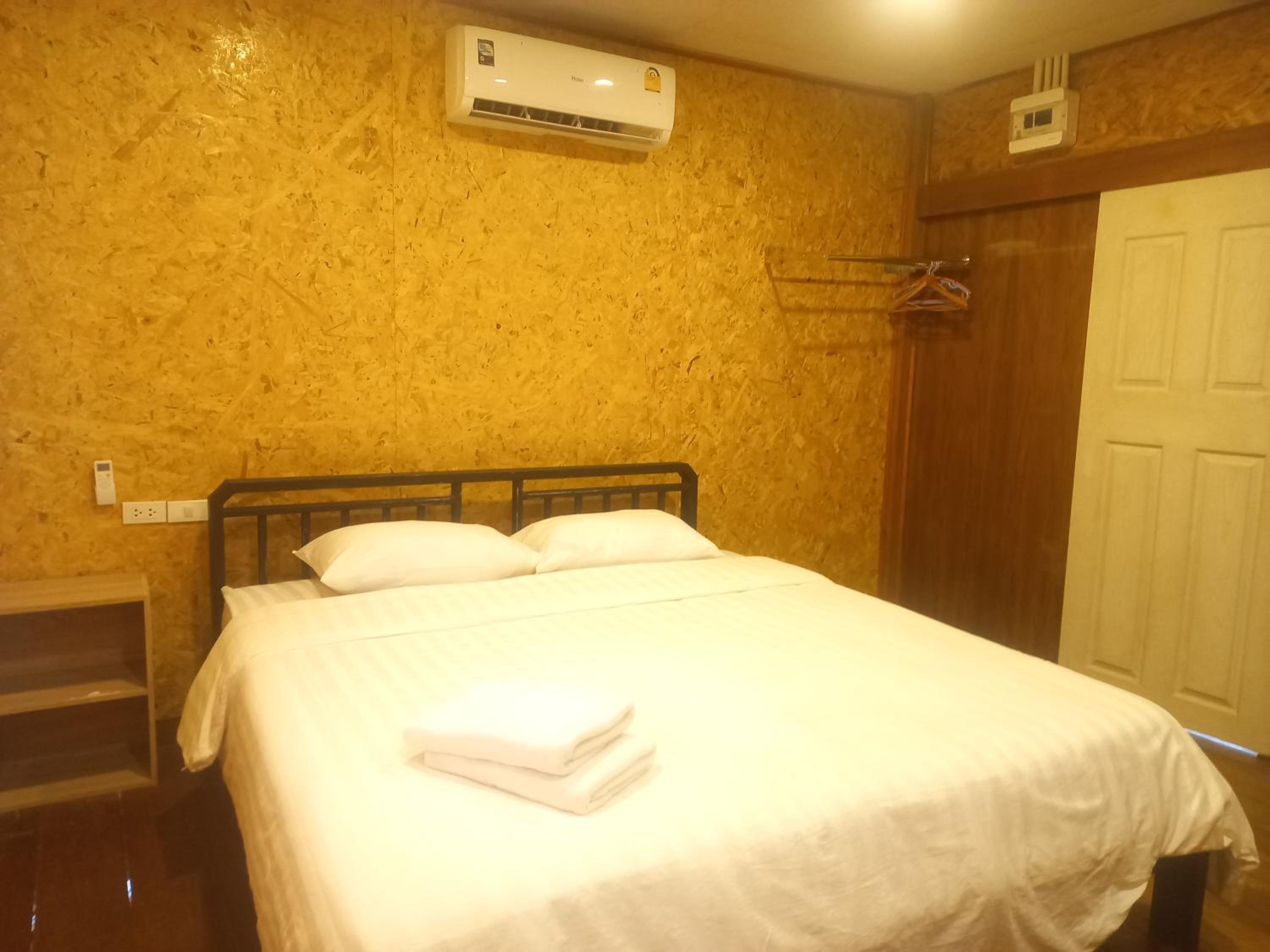 ฟาดิลบังกะโล Fadel bungalow
