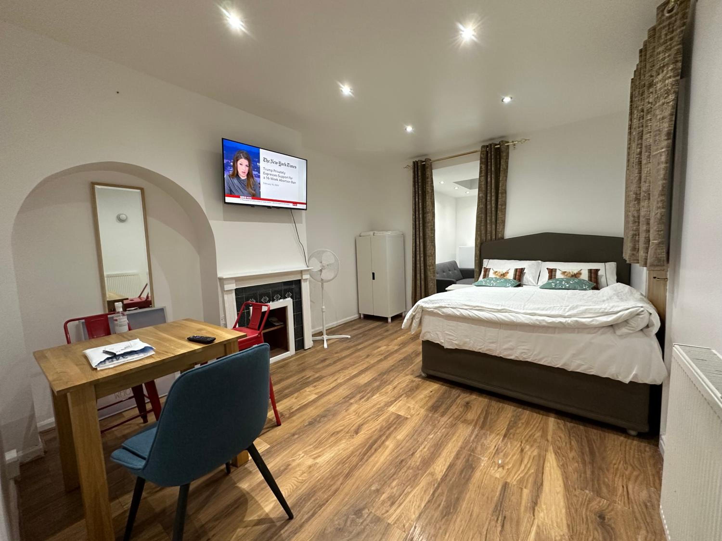 hotel room
