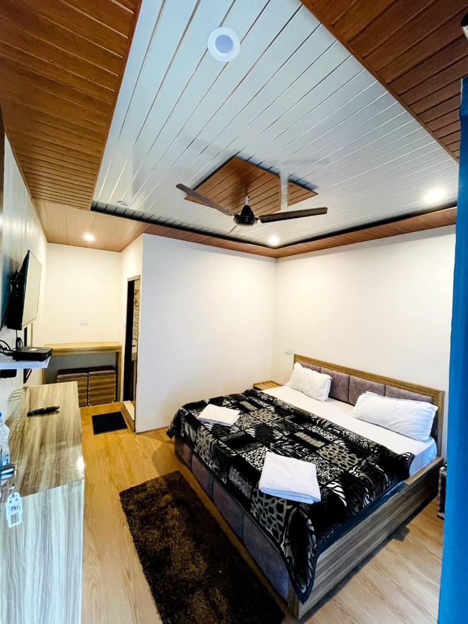 Kedar Valley Resorts by KV