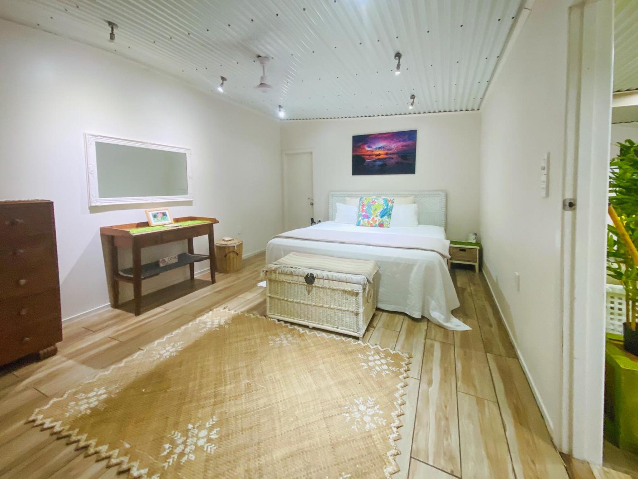 ShineAwayHomes - Family Beach Front central air con