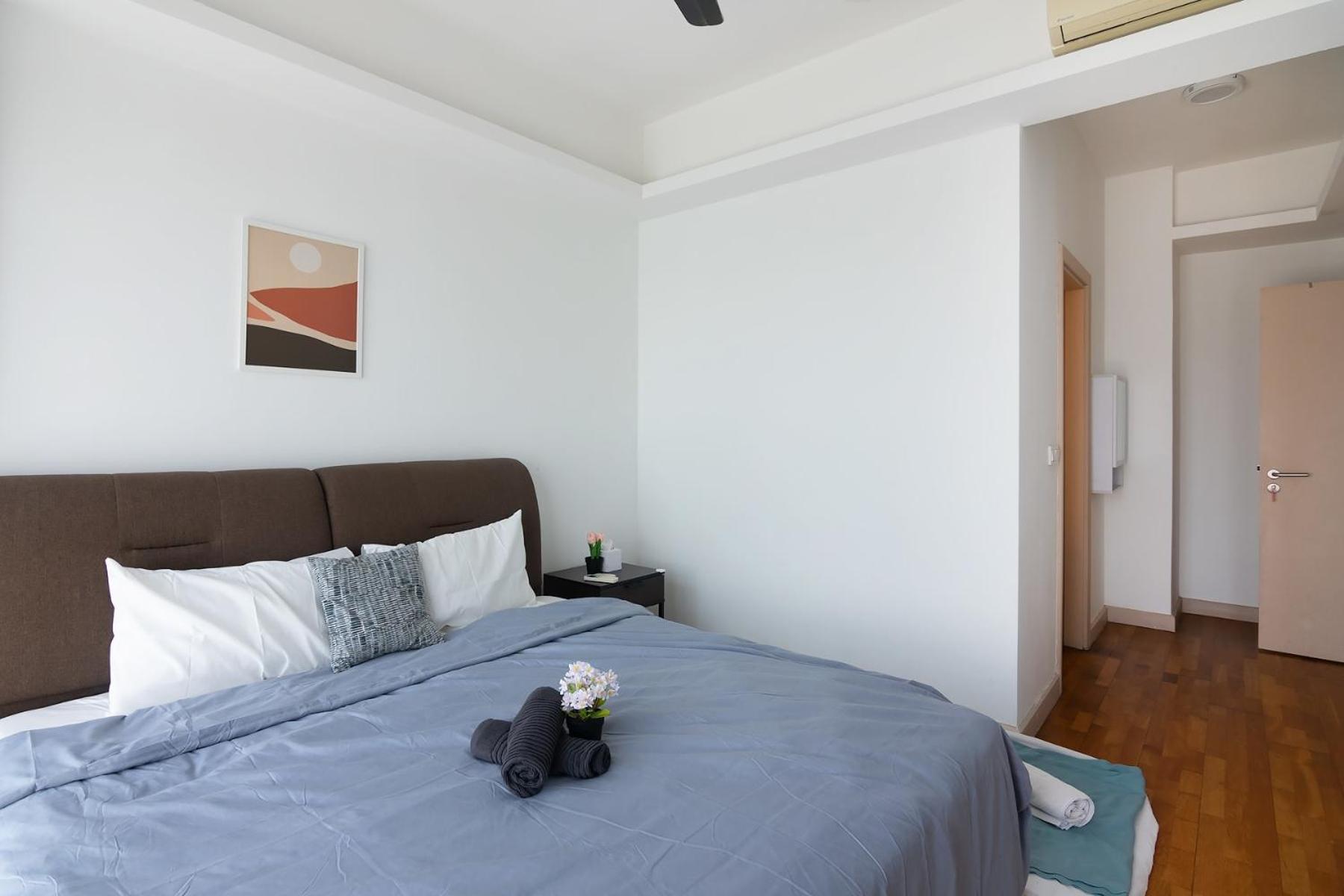 A Stylish High Floor 3BR Apt at Bukit Bintang