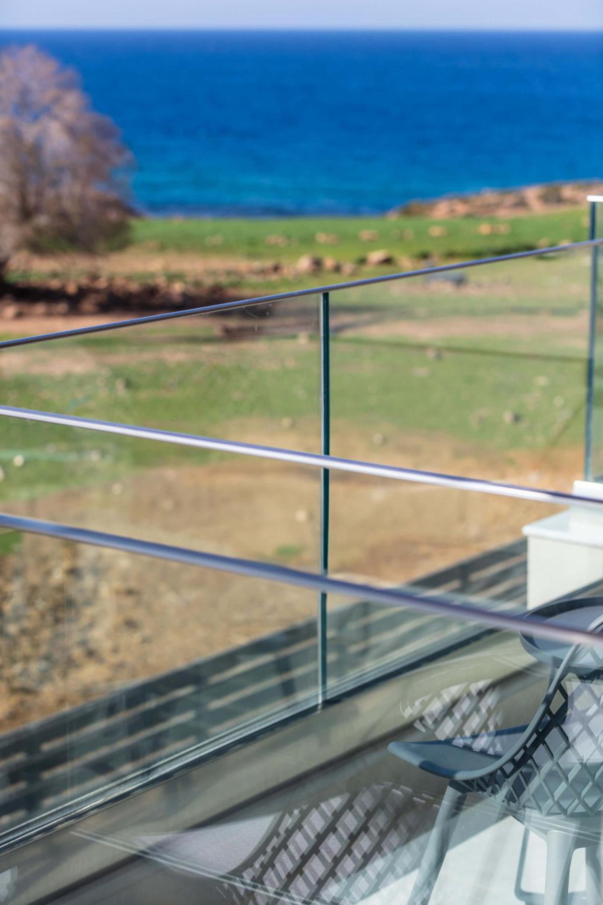 New Modern Villas with Private Pools and Walking distance to Beach