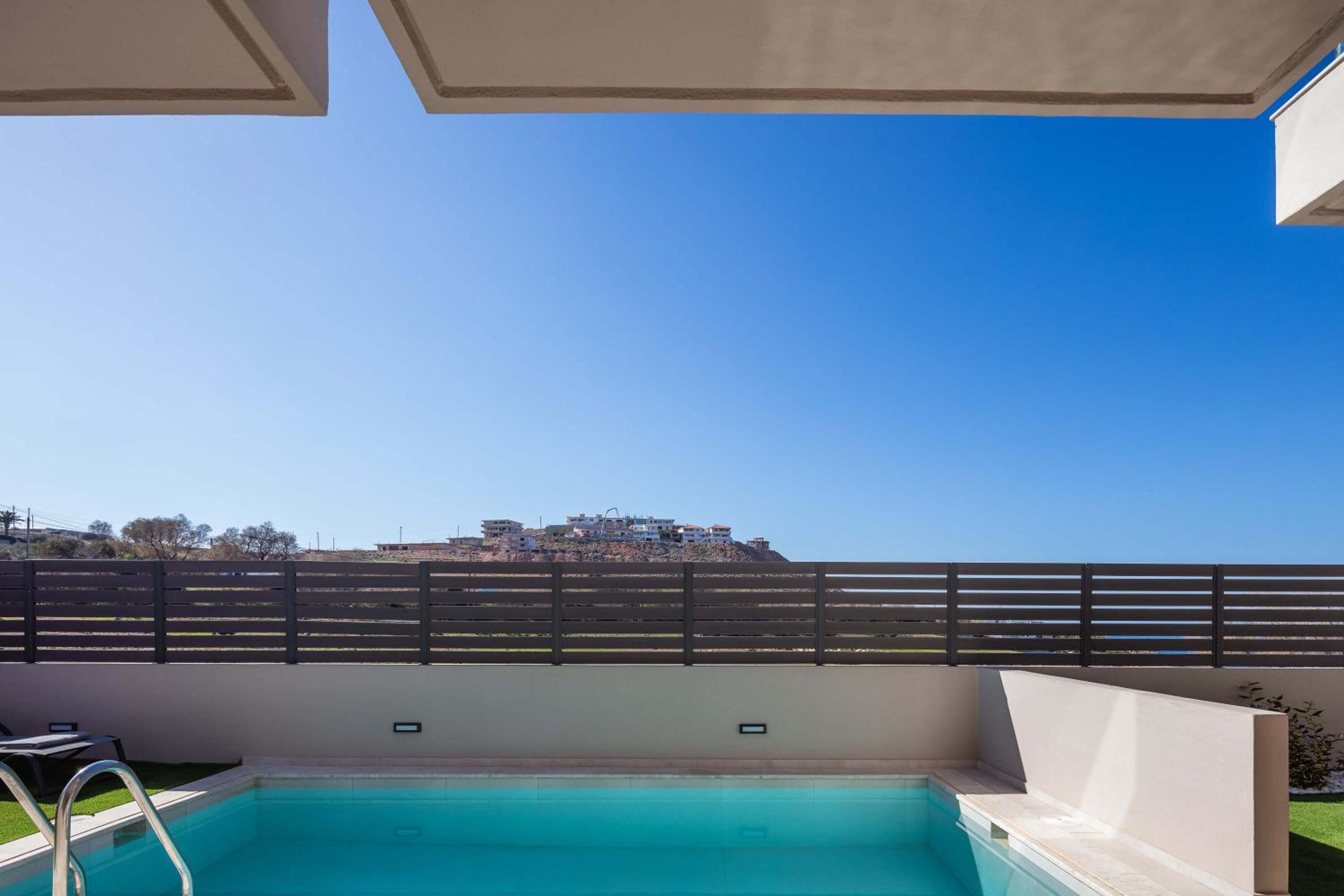 New Modern Villas with Private Pools and Walking distance to Beach