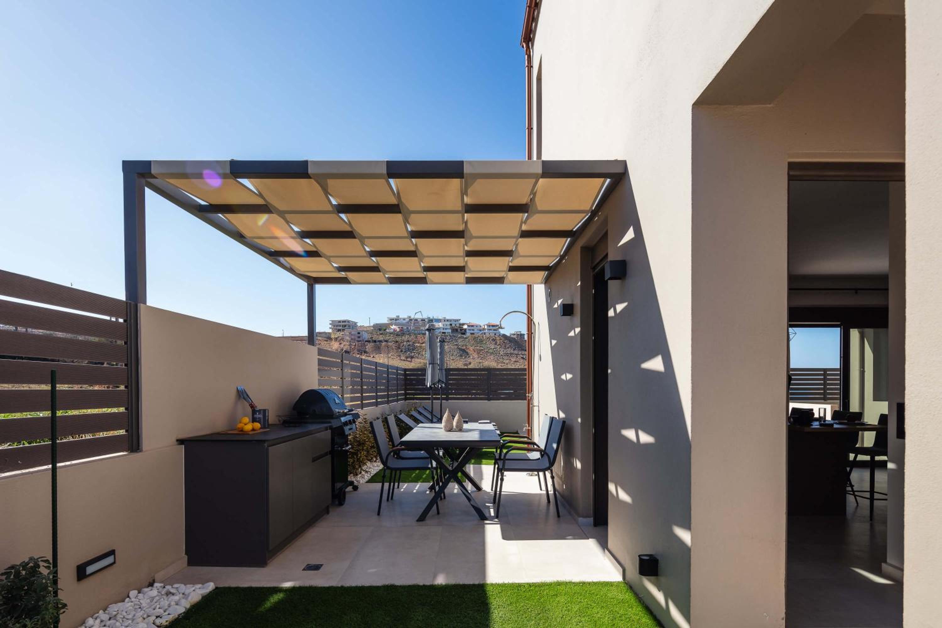 New Modern Villas with Private Pools and Walking distance to Beach