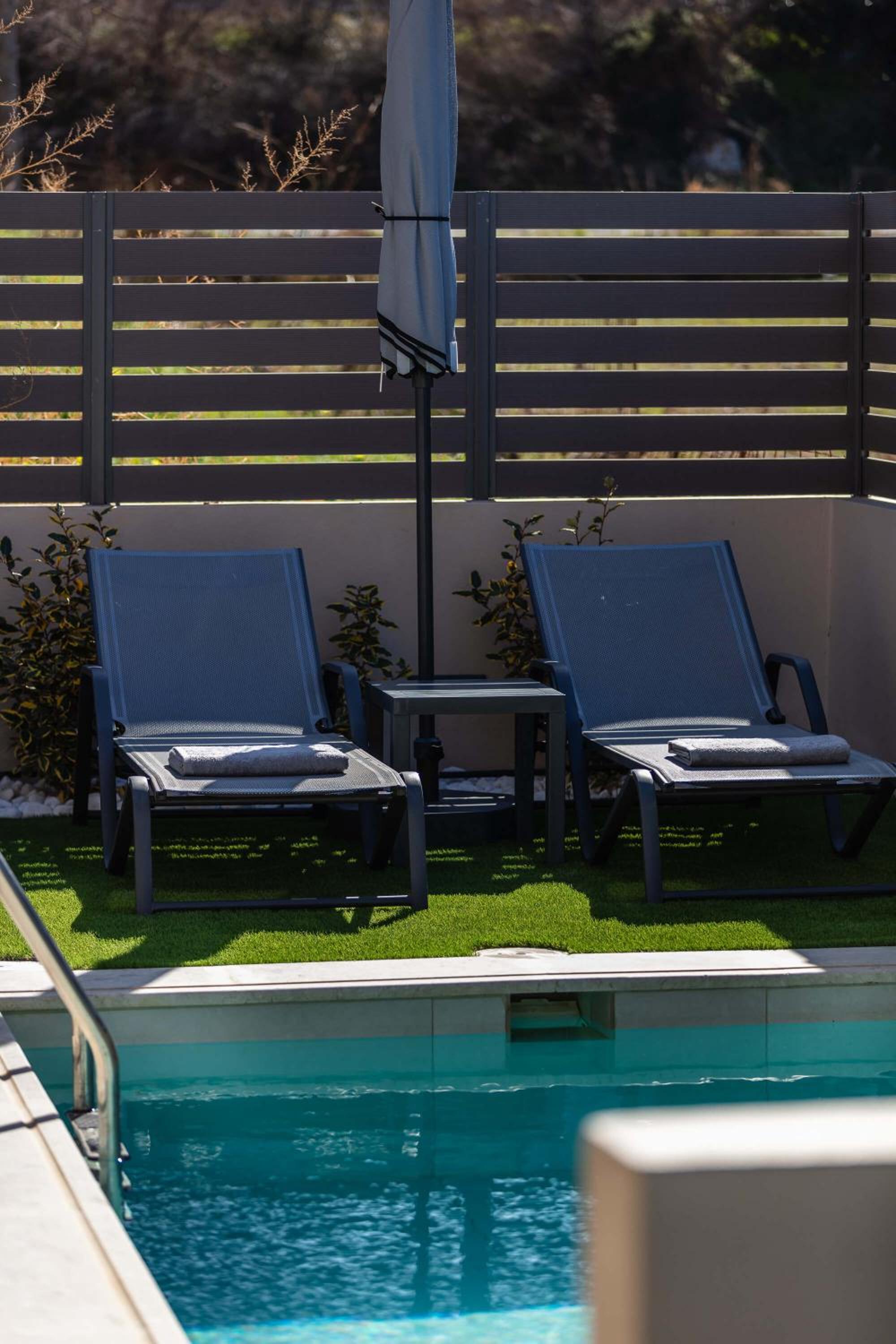 New Modern Villas with Private Pools and Walking distance to Beach