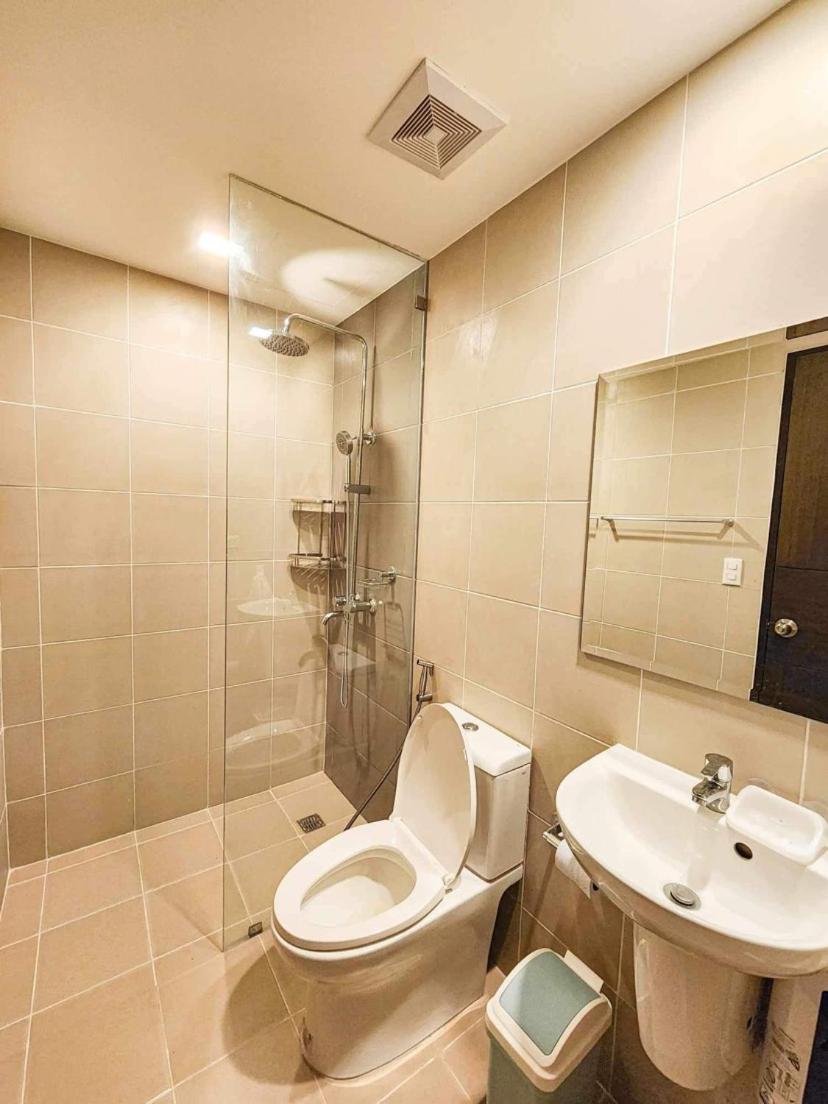 Cozy condo unit at The Palladium