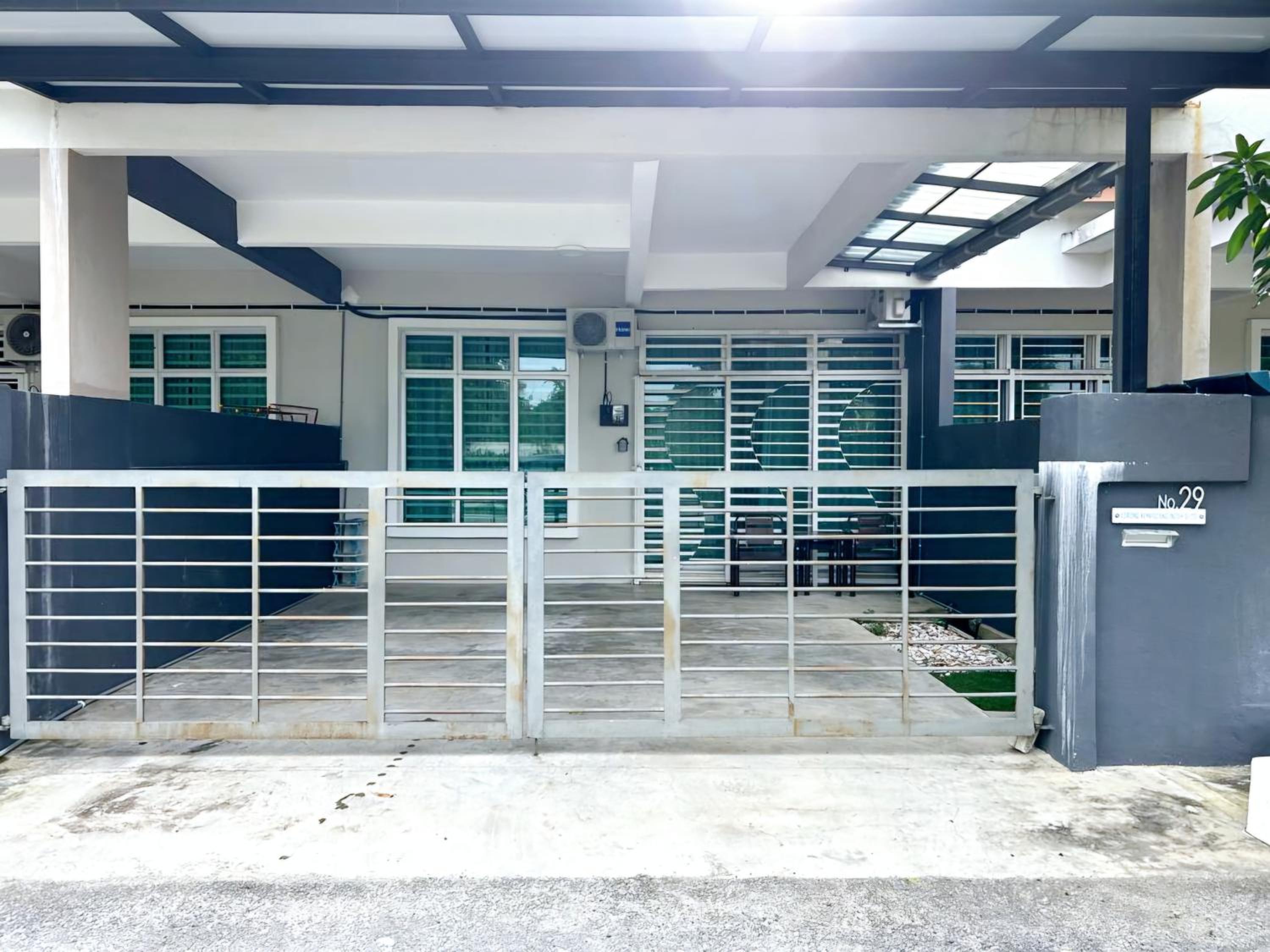 M2H Homestay photo 1