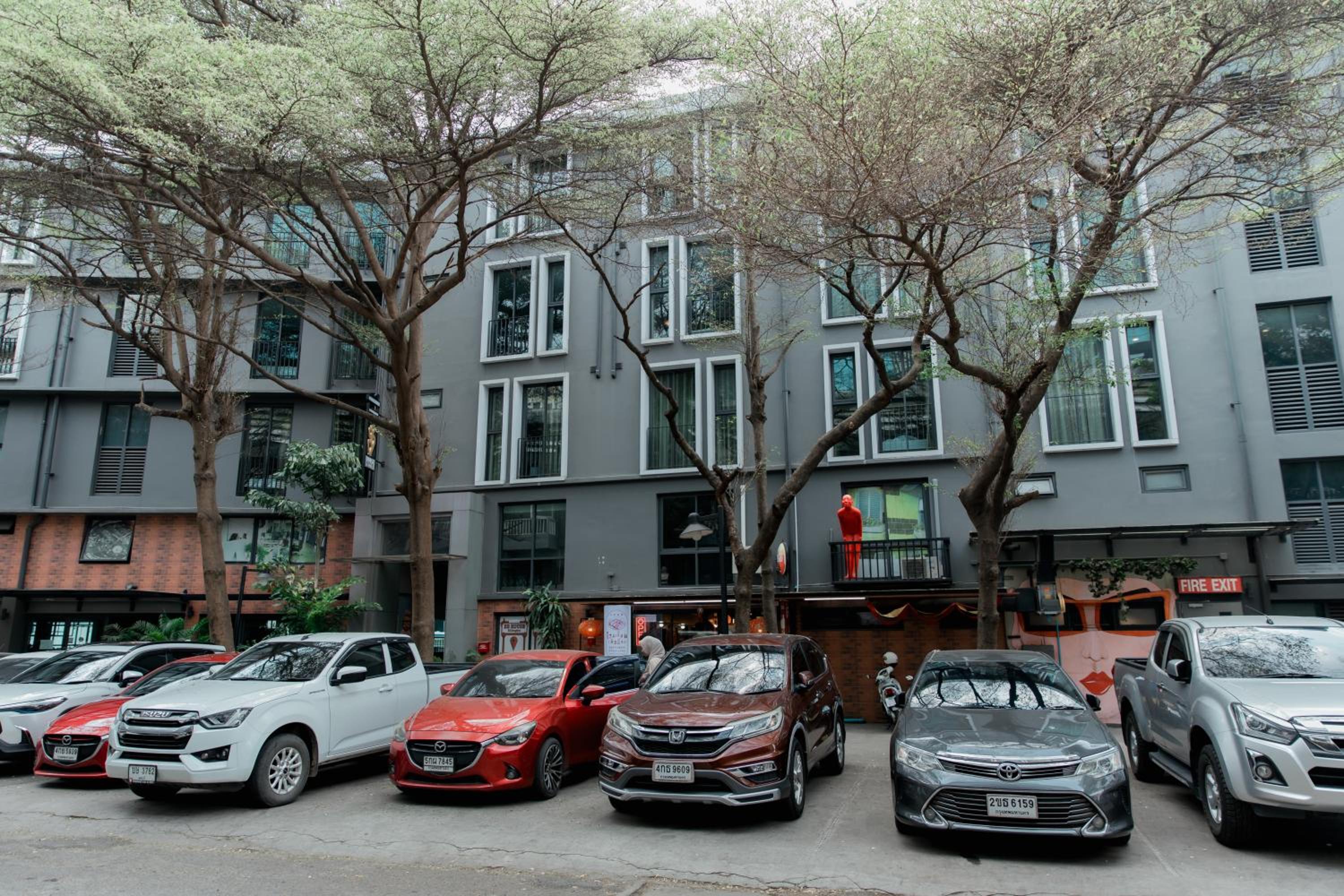 BB House Khlong Tan บีบีเฮ้าส์ คลองตัน