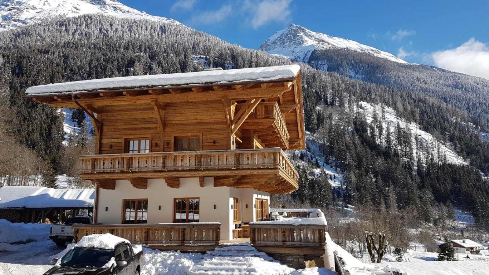 Grand Chalet