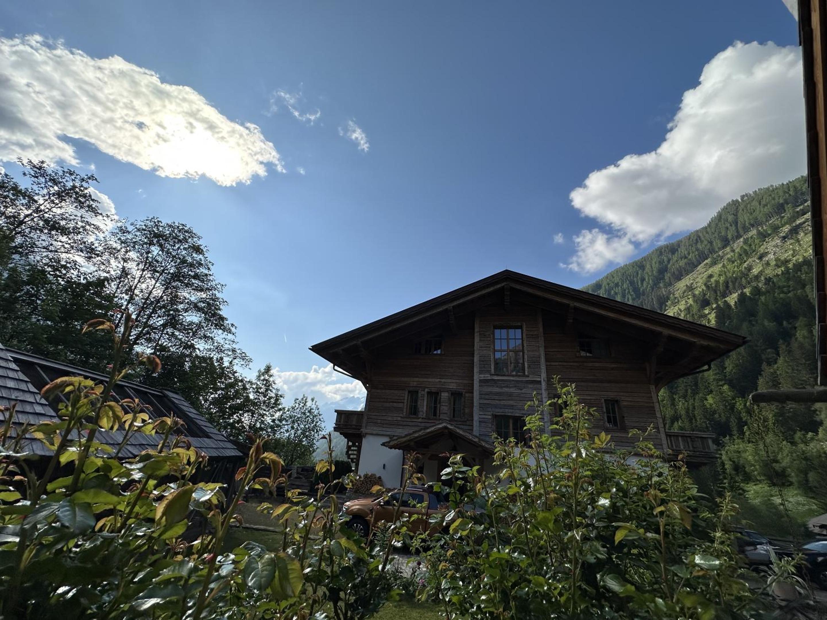 Grand Chalet