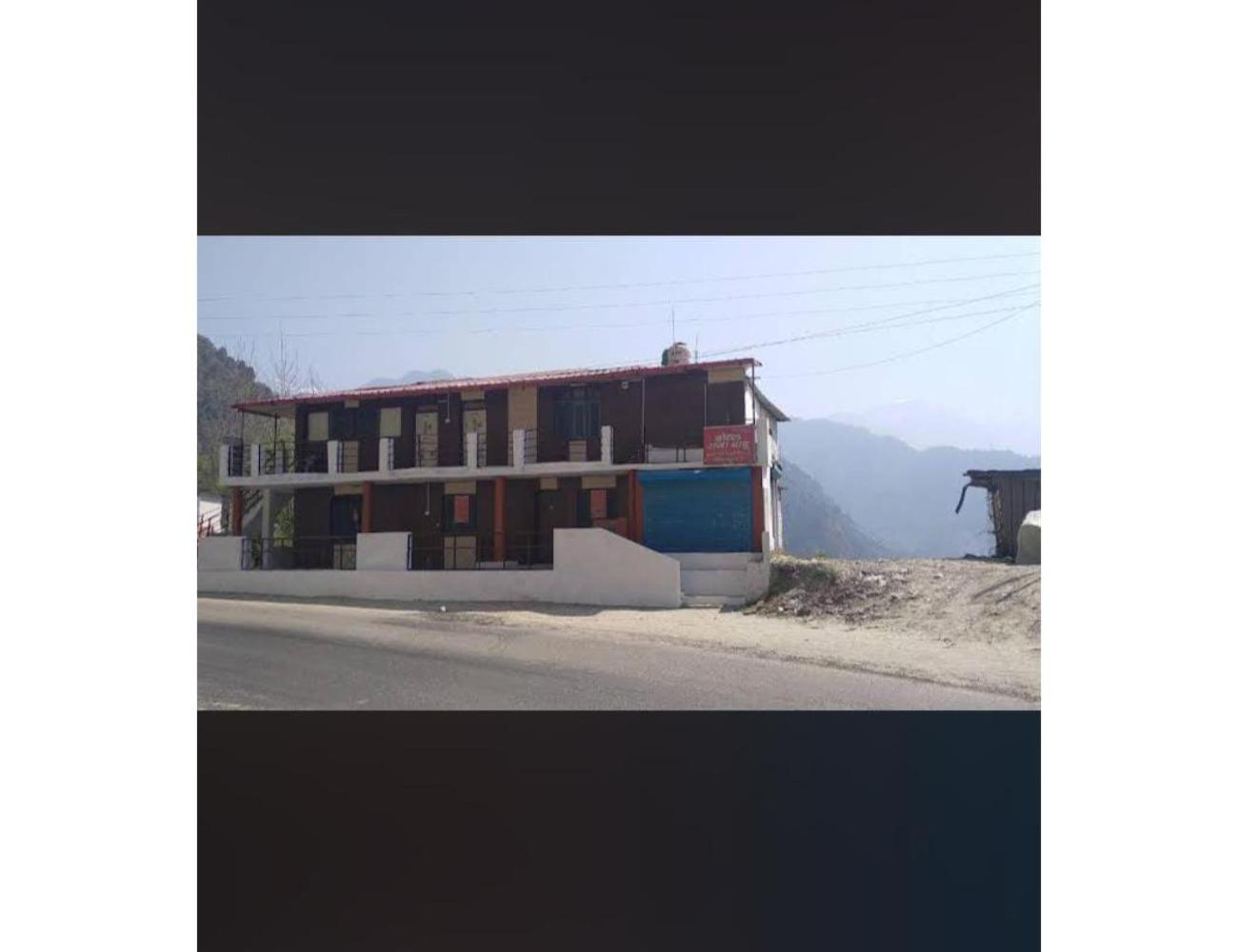 Raja babu turist guest House, Guptkashi